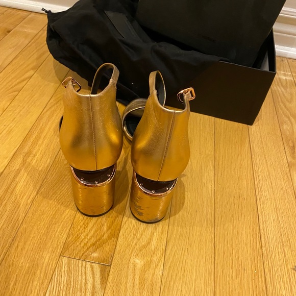 Shoes - Picture 3 of 5